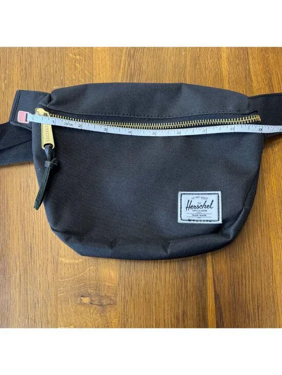HERSCHEL SUPPLY CO. Settlement Hip Pack Black Waist Bag Adjustable Fanny Pack - Picture 7 of 12
